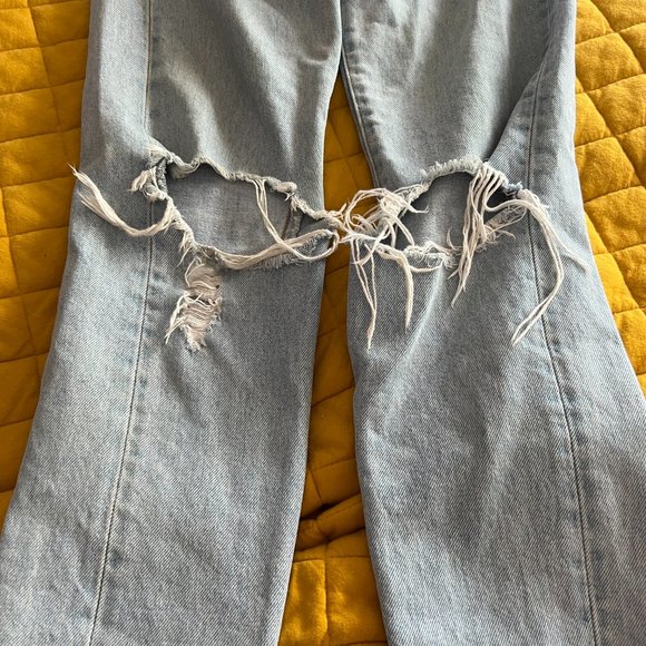 Lightly Worn Levi's - Picture 3 of 7